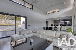  Maison à vendre 6 pièces 249 m²