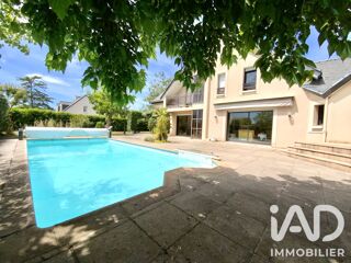  Maison à vendre 8 pièces 231 m²