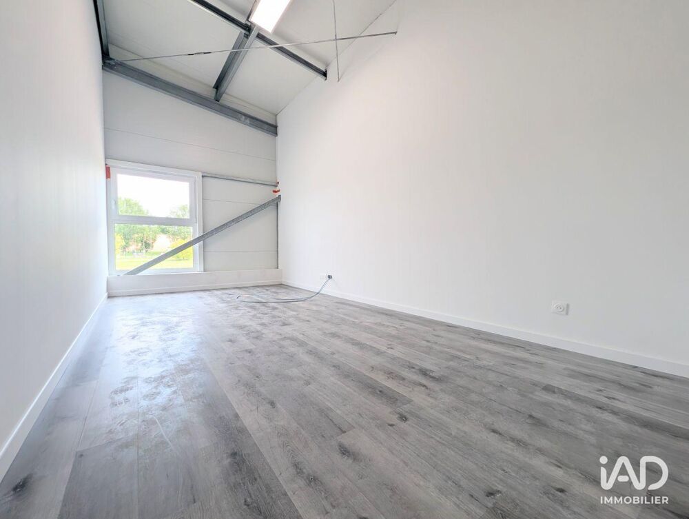   Location Bureaux 225 m&sup2; Bertrange