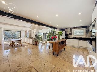  Maison à vendre 7 pièces 226 m²