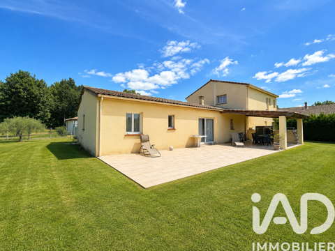   Vente Maison/villa 7 pièces Maison - 7 pièce(s) - 202 m²