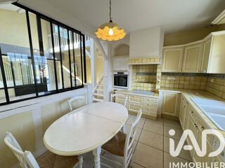  Maison à vendre 8 pièces 253 m²