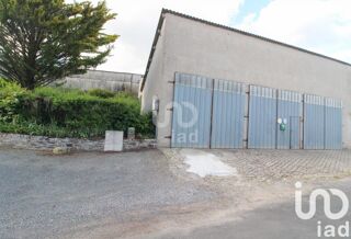  Parking / Garage à vendre 120 m²