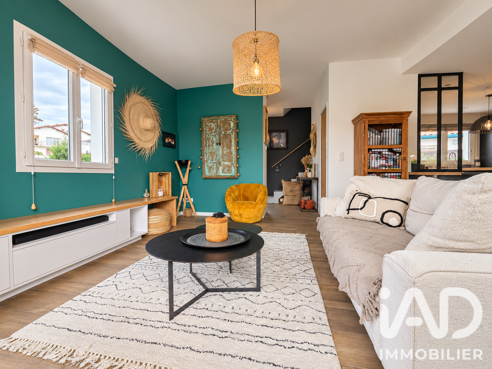 à vendre  Maison Bassussarry (64200)