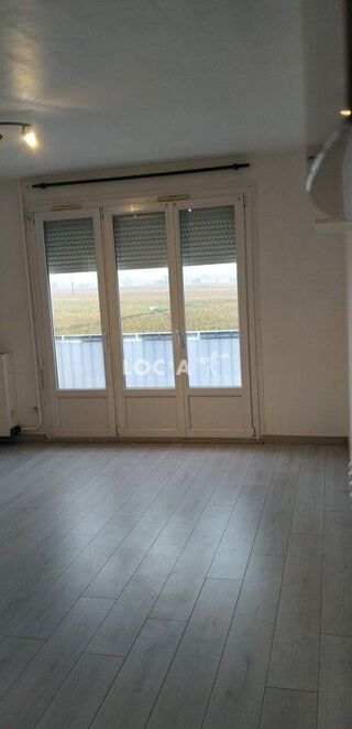  Appartement à louer 1 pièce 28 m²