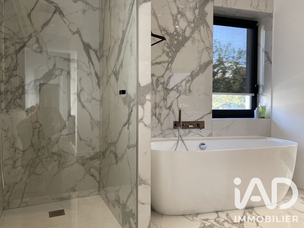 à vendre  Appartement Saint-Jean-de-Luz (64500)