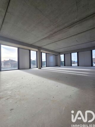  Immeuble à vendre 92 m²