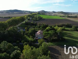  Maison � vendre 5 pi�ces 210 m�