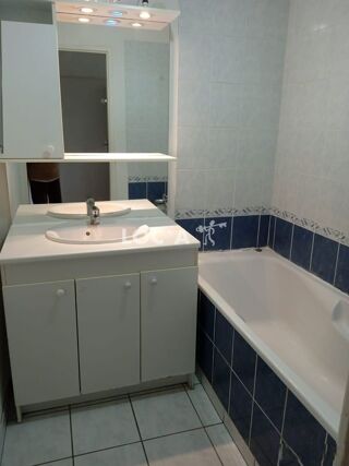 Appartement à louer 1 pièce 34 m²