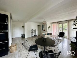  Appartement à louer 4 pièces 89 m²