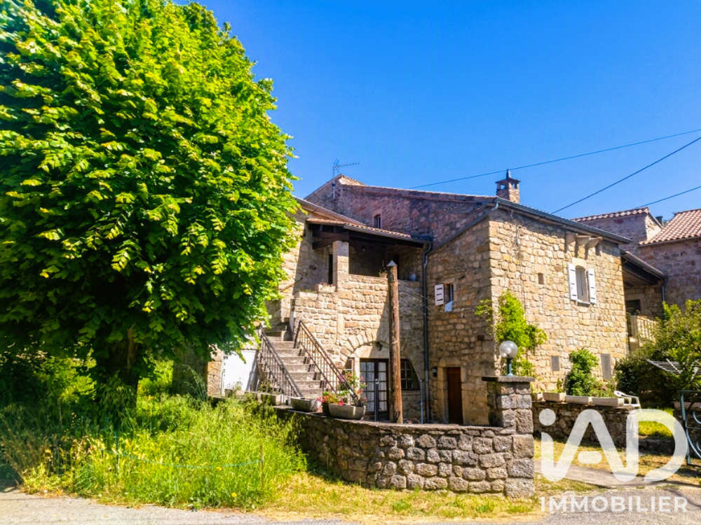 Vente Maison Vente Maison de village 4 pièces Saint-genest-de-beauzon
