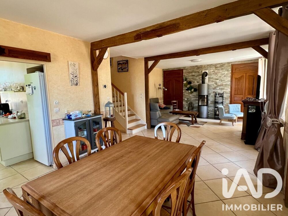 Vente Maison Vente Domaine 7 pièces Venesmes