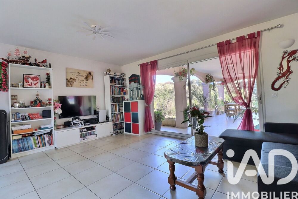 à vendre  Maison La Cadière-d'Azur (83740)