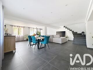  Maison à vendre 15 + pièces 350 m²
