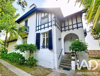  Maison à vendre 7 pièces 181 m²