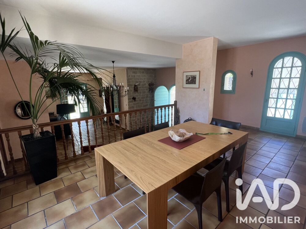 à vendre  Maison Bagnols-sur-Cèze (30200)