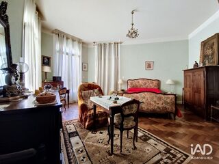  Maison à vendre 8 pièces 243 m²