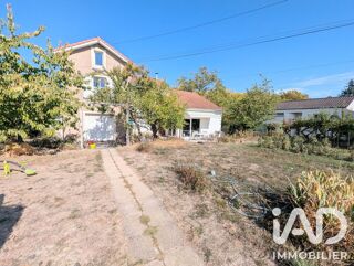  Maison à vendre 9 pièces 227 m²
