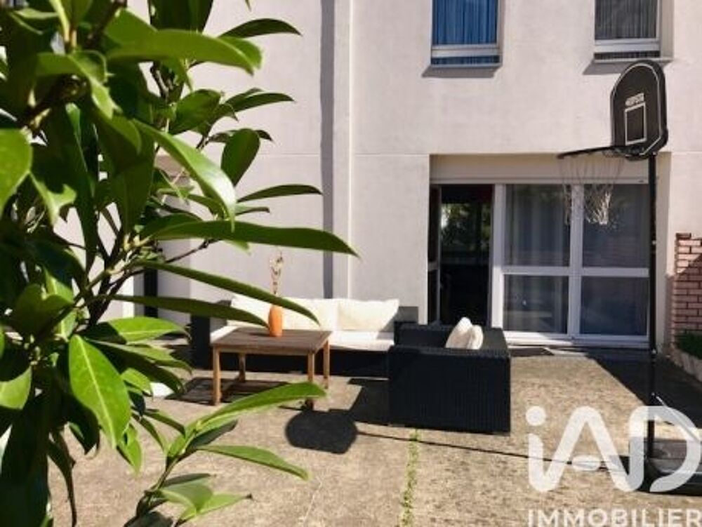 Appartement 5 pièces 97 m² · à Évry · 97 m² · 200 000 €