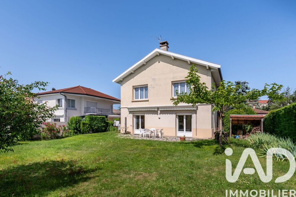 vente Maison - 7 pièce(s) - 198 m² Bron (69500)