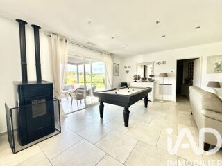  Maison à vendre 8 pièces 241 m²