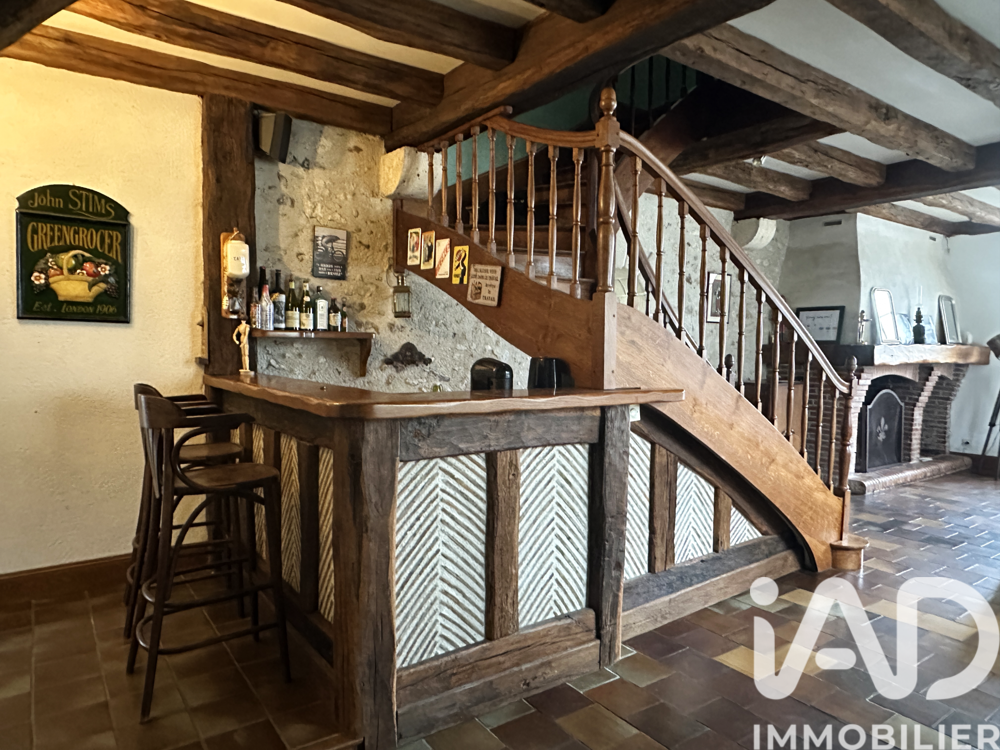 Vente Maison Vente Maison de village 8 pièces Veuzain-sur-loire