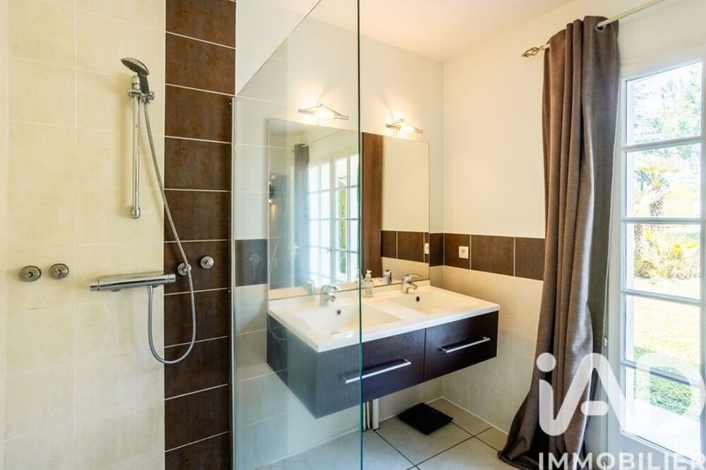 � vendre  Maison Saint-Bonnet-les-Oules (42330)