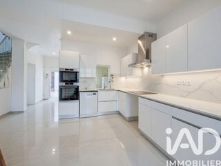  Maison à vendre 6 pièces 199 m²