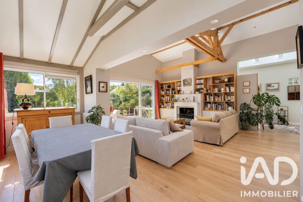 Vente Maison Vente Maison traditionnelle 9 pièces L'Étang-la-ville