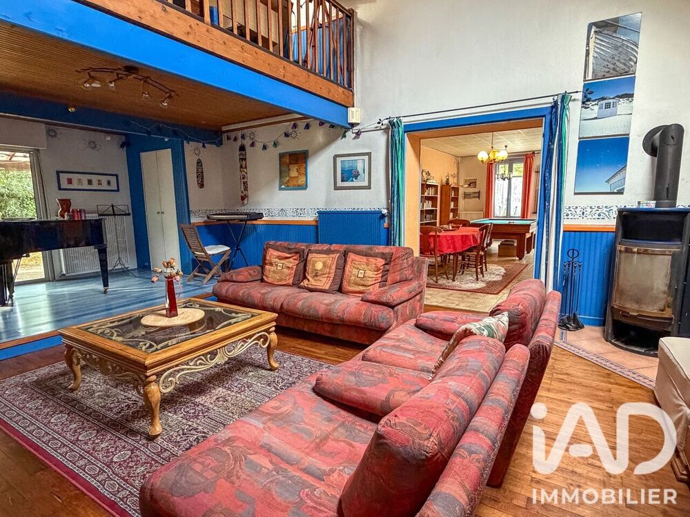 Vente Maison Vente Maison de ville 8 pièces La montagne
