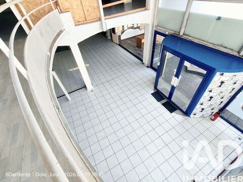 Vente Boutique/Local commercial 830 m&sup2; 450000 39100 Dole