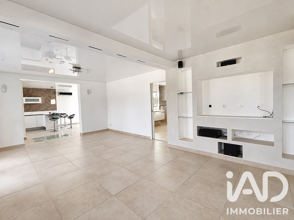 Vente Maison Vente Maison/villa 6 pièces Saint-parres-aux-tertres