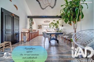  Maison à vendre 10 pièces 243 m²