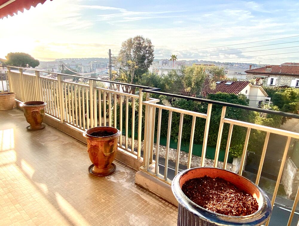 Vente Appartement Appartement 3 pièces avec vue, 115 m2, Antibes Antibes