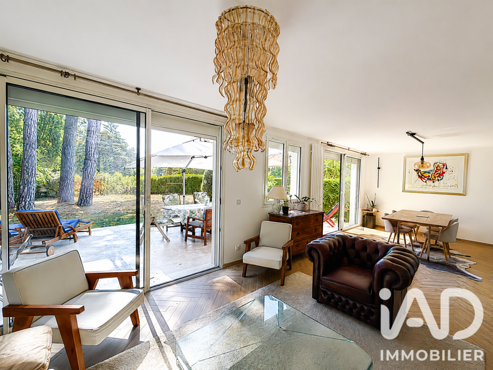 Location Maison/villa 8 pièces