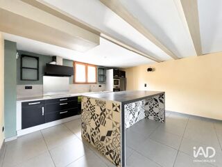  Maison à louer 4 pièces 144 m²