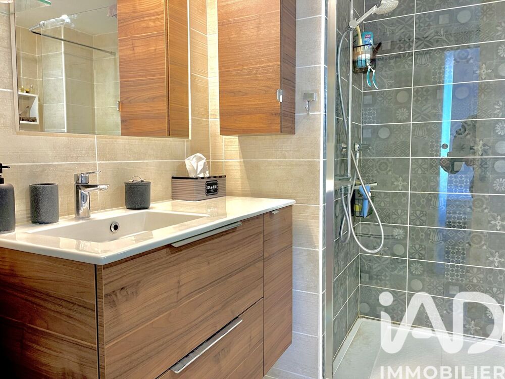 à vendre  Appartement Fréjus (83600)