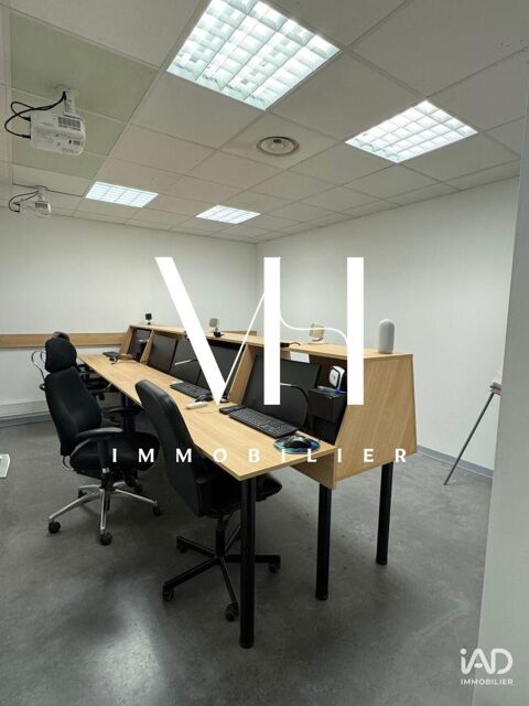 iad France - Virginie Hermann () vous propose : A LOU... 1322 83130 La garde