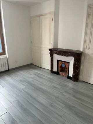 Location Appartement T3 14 rue du 1er mai Rive de Gier Rive-de-gier
