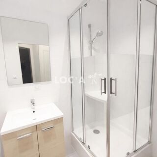  Appartement � louer 3 pi�ces 47 m� Lyon 9