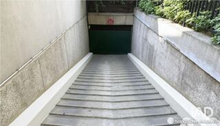  Parking / Garage à louer 13 m²