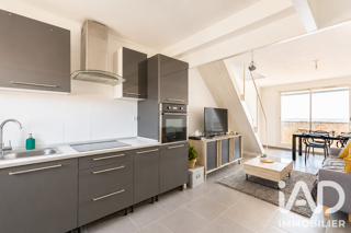  Appartement à louer 4 pièces 66 m²