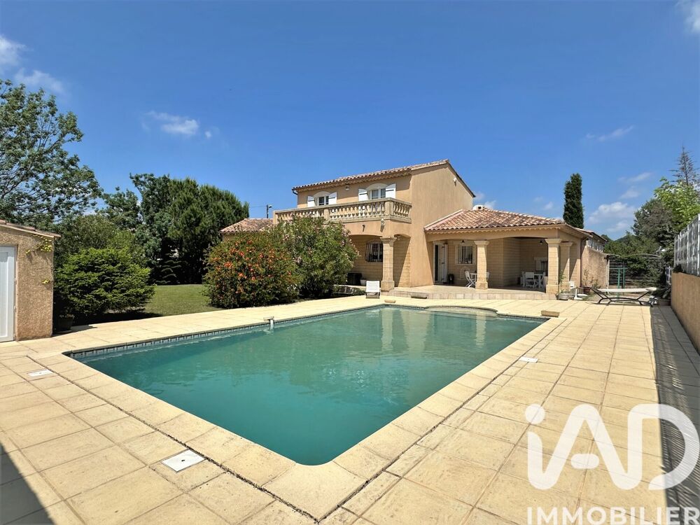 Maison 6 pièces 130 m² · à Castillon-du-Gard · 130 m² · 440 000 €