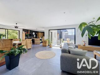  Maison à vendre 7 pièces 183 m²