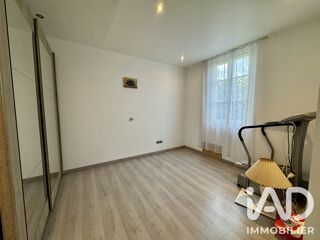Vente Immeuble Vente Immeuble 109 m&sup2; Villeneuve-la-guyard