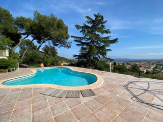  Maison � vendre 4 pi�ces 141 m�