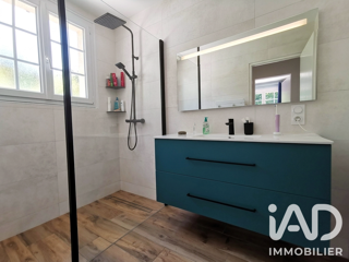  Maison à vendre 10 pièces 166 m²