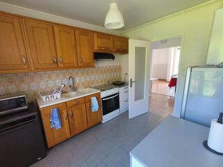  Appartement à louer 4 pièces 74 m²