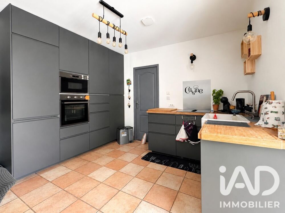 Vente Maison Vente Maison traditionnelle 5 pièces Rochefort-du-gard
