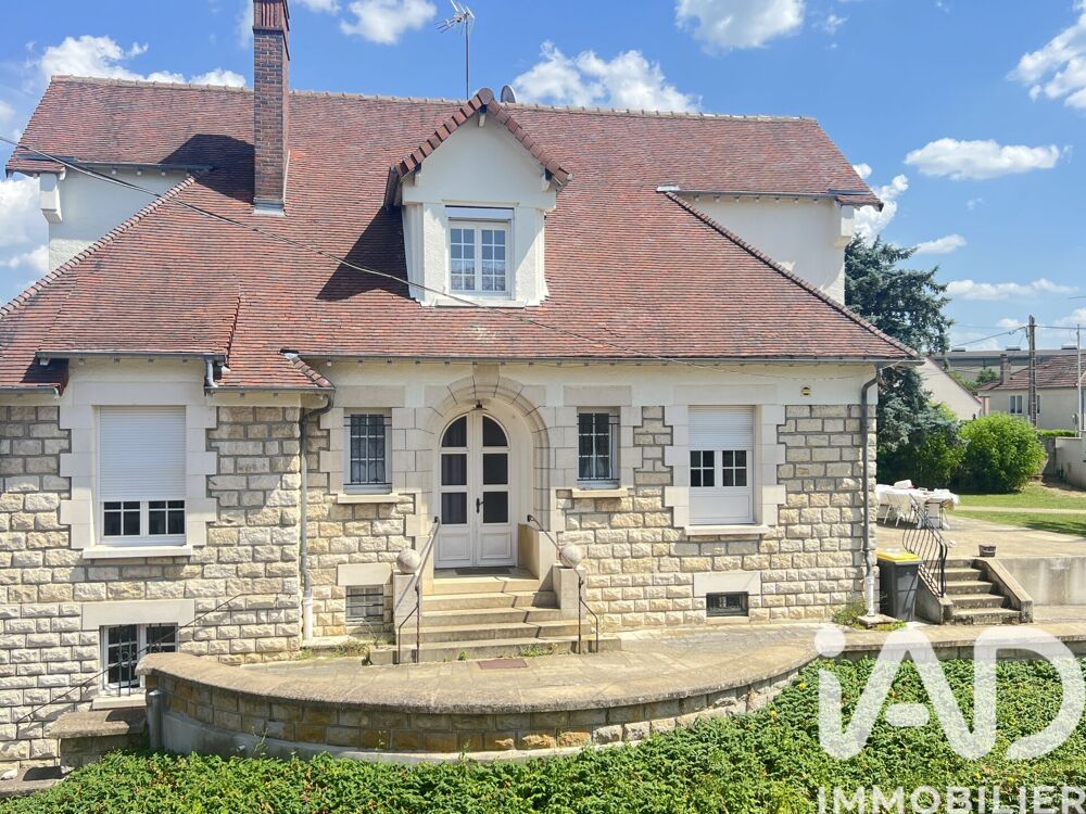 Vente Maison traditionnelle 8 pièces